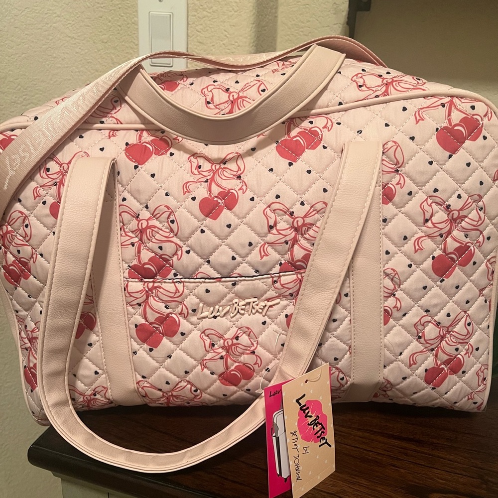 Pink Quilted Women's travel Bag
